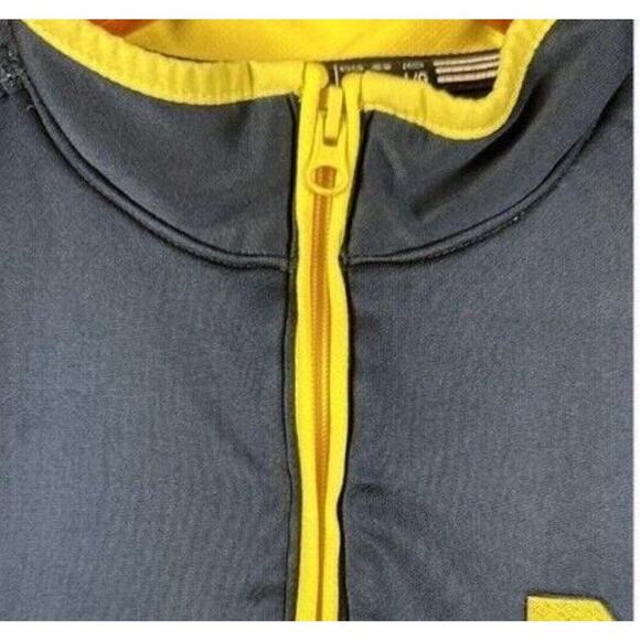 U of M Adidas Men’s Large Team Issued University of Michigan 1/4 Zip Pullover - Picture 7 of 7